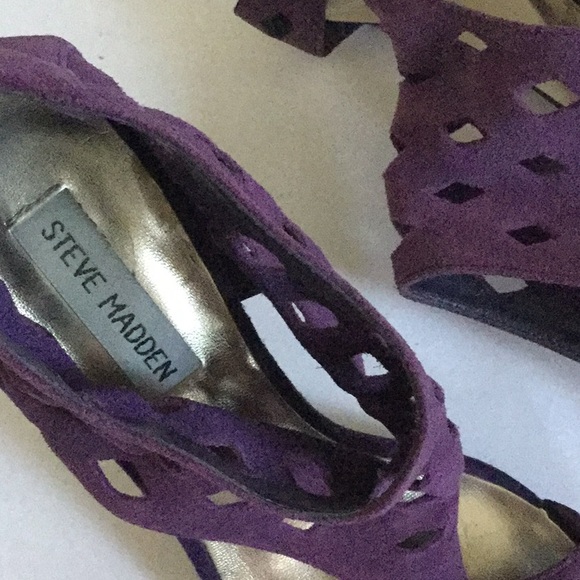 STEVE MADDEN HEELS - Picture 2 of 5